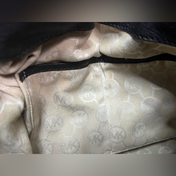 Micheal Kors Hamilton Tote/Satchel Navy W/Silver Hardware - Picture 15 of 16